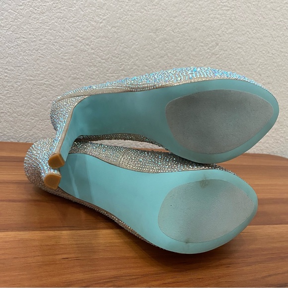 Betsey Johnson Blue WISH Crystals Champagne Platform Wedding Stilettos Size 8.5 - Picture 14 of 16